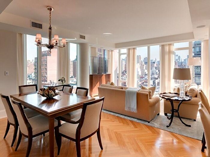 2 Bedroom Flat For Sale In London, Greater London, EC1R