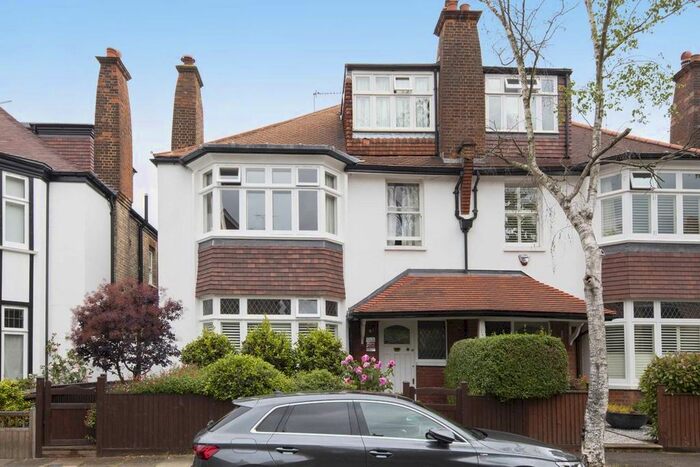 6 Bedroom Property To Rent In Blenheim Road, London, W4