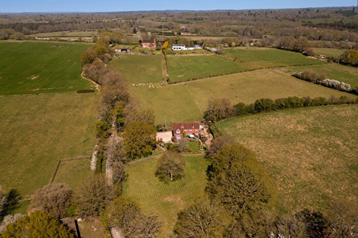 5 Bedroom Detached House For Sale In Prings Lane, Maplehurst, RH13