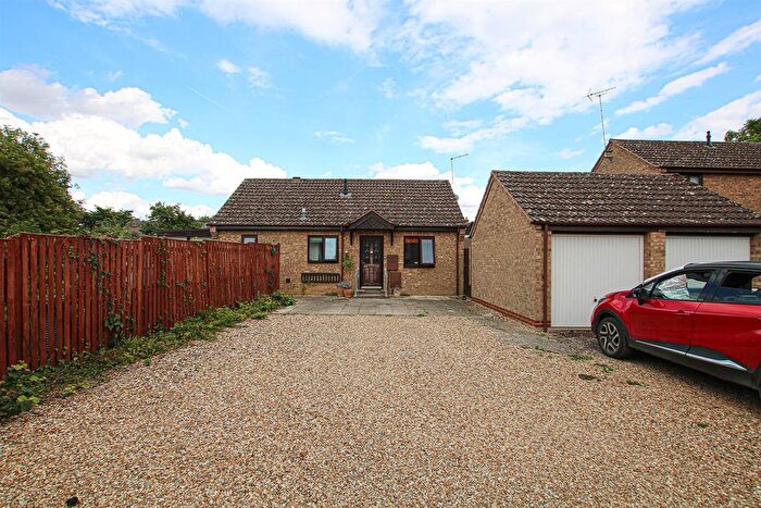 2 Bedroom Detached Bungalow For Sale In Murton Close, Burwell, Cambridge, CB25