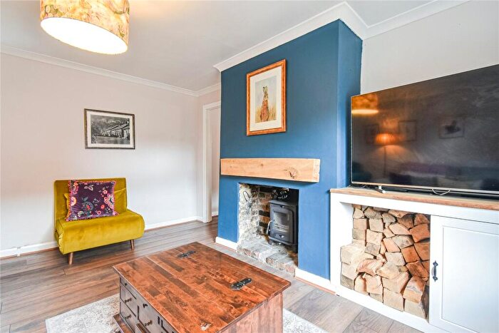 3 Bedroom Semi-Detached House For Sale In Newbury Street, Lambourn, RG17