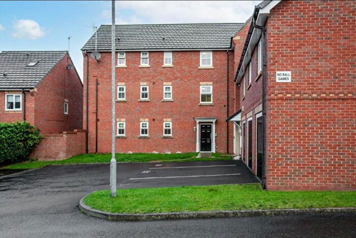 2 Bedroom Flat For Sale In Courtier Close, Liverpool, Merseyside, L5
