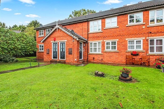 2 Bedroom Flat For Sale In Cobden Street, Darlington, DL1