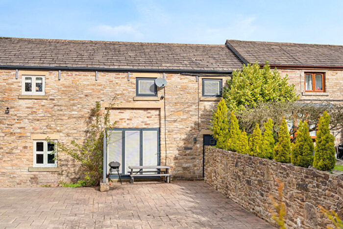 3 Bedroom Cottage To Rent In Cote Green Road, Marple Bridge, SK6