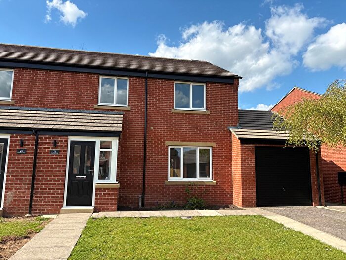 4 Bedroom Property To Rent In White Rose Close, Linton On Ouse, York, YO30