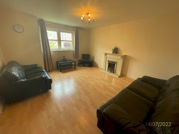 2 Bedroom Flat To Rent In St Stephen Court, Charles Street, First Floor Left, Aberdeen, Aberdeenshire, AB25