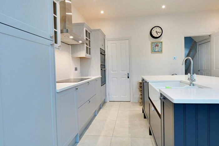 3 Bedroom Semi-Detached House To Rent In Days Lane, Sidcup, Kent, DA15