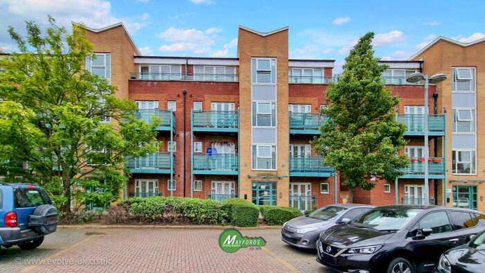 2 Bedroom Flat For Sale In Eldridge Court, St. Mark's Place, Dagenham, Dagenham, RM10