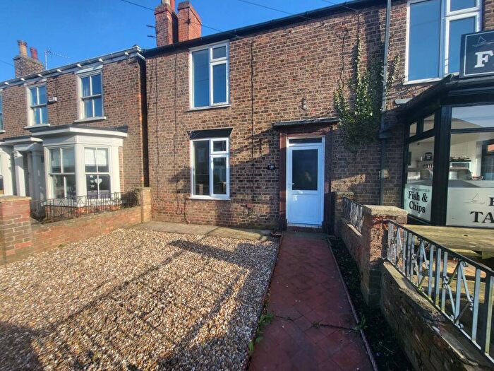 4 Bedroom House To Rent In Norwood, HU17