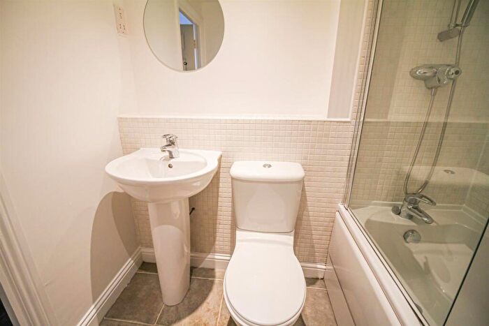 2 Bedroom Apartment To Rent In Gardenia House, Edison Way Arnold, Nottingham, NG5