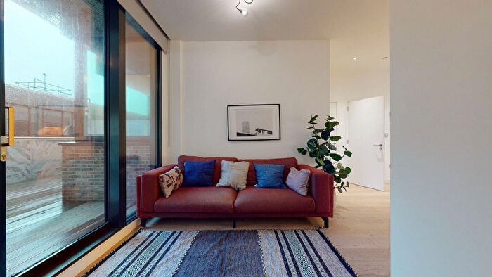 1 Bedroom Flat To Rent In Highgate Hill, London, N19