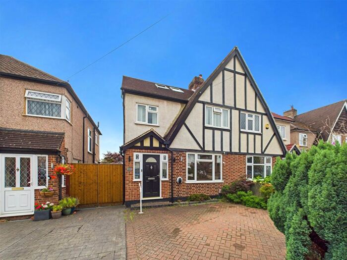 4 Bedroom Semi-detached House For Sale In West Mead, Ruislip, HA4