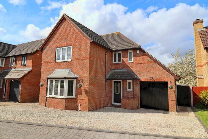 4 Bedroom House To Rent In Button Road Grays, RM17