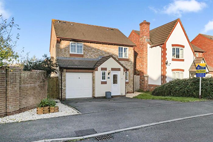 4 Bedroom Detached House For Sale In The Bluebells, Bradley Stoke, Bristol, BS32