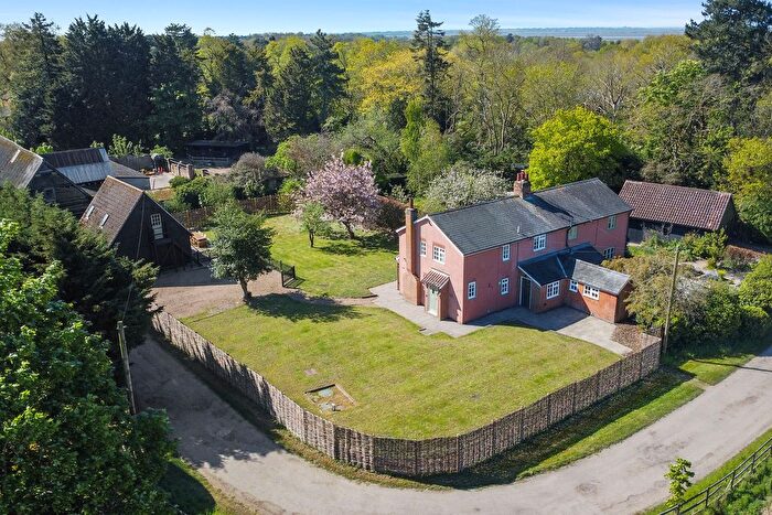 4 Bedroom Semi-detached House For Sale In Ford Lane, Alresford, CO7