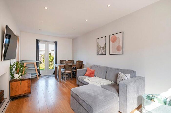 2 Bedroom Terraced House To Rent In Shawbury Road, East Dulwich, London, SE22