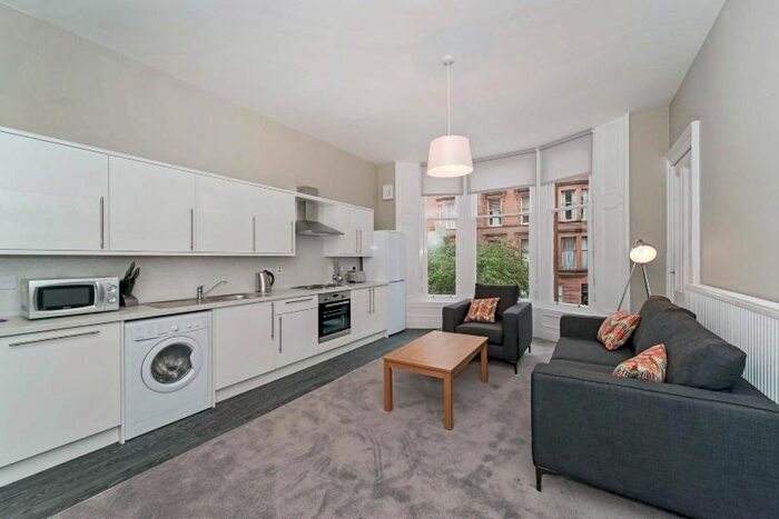 3 Bedroom Flat To Rent In Dunearn Street, Woodlands, Glasgow, G4