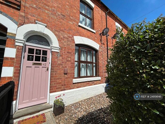 3 Bedroom Terraced House To Rent In Milton St, Northampton, NN2