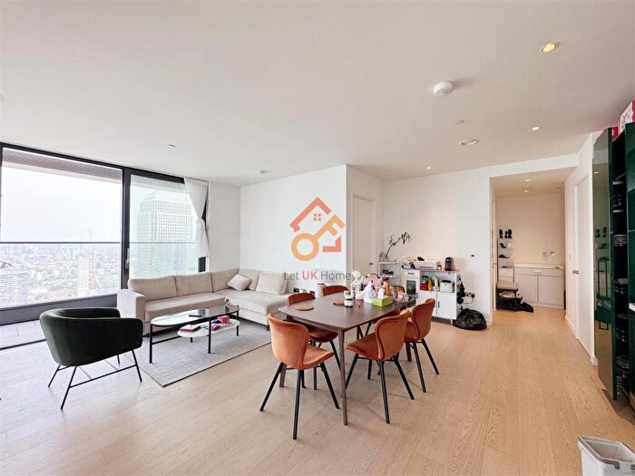 2 Bedroom Flat To Rent In Hobart Building, Wards Place London, E14