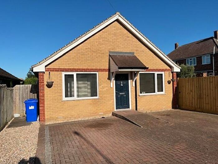 3 Bedroom Detached Bungalow To Rent In Preston Drive, IP1