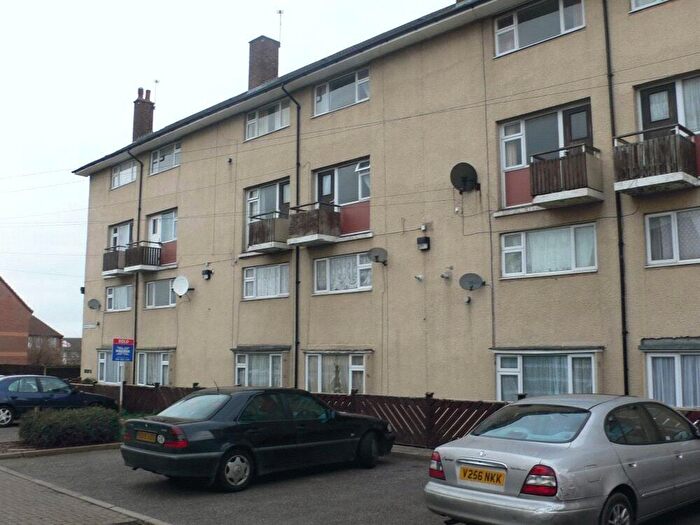 2 Bedroom Maisonette For Sale In Binswood Close, New Meadows, Coventry, CV2