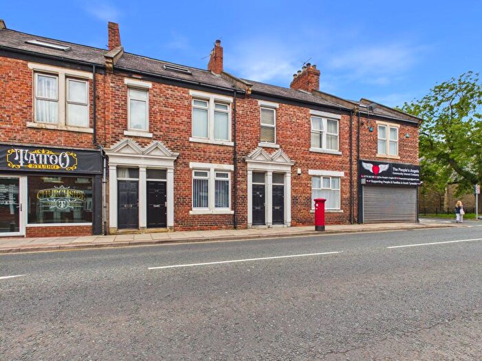 2 Bedroom Flat For Sale In Boldon Lane, South Shields, NE34