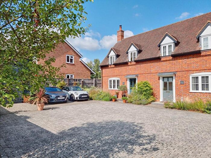 3 Bedroom Semi-Detached House For Sale In High Street, Clophill, Bedfordshire, MK45
