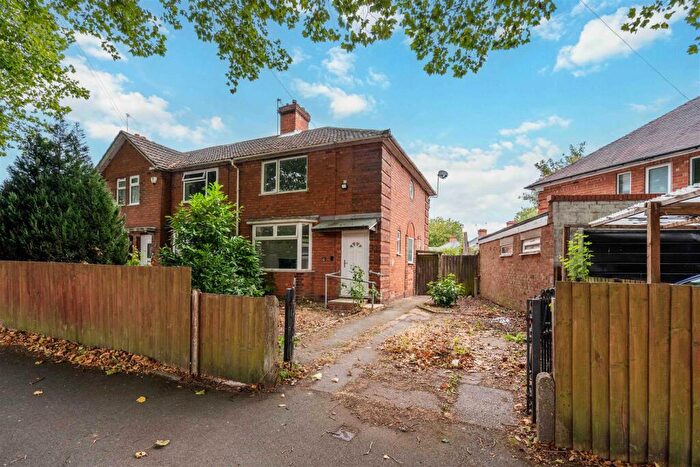 3 Bedroom End Of Terrace House To Rent In Westhay Road, Birmingham, B28
