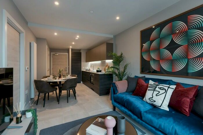1 Bedroom Apartment To Rent In New York Square, Soyo, Quarry Hill, Leeds, West Yorkshire, LS2
