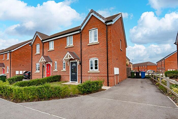 3 Bedroom Semi-Detached House For Sale In Curlew Road, Boston, PE21