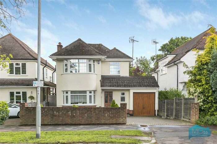 4 Bedroom Detached House To Rent In Baker Street, Potters Bar, Hertfordshire, EN6