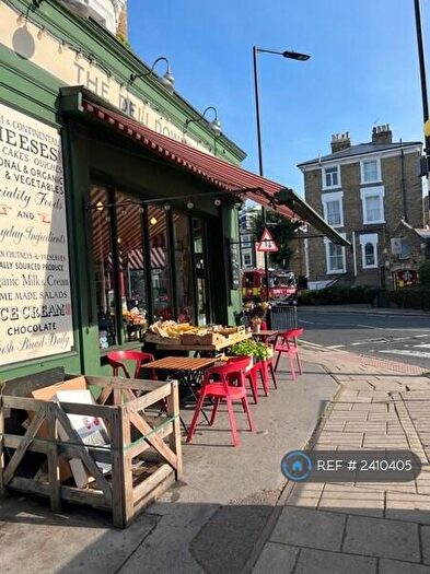 3 Bedroom Maisonette To Rent In Groombridge Road, London, E9