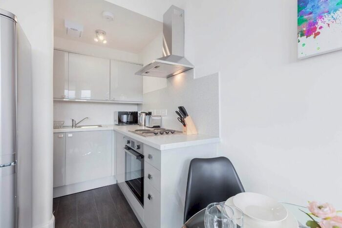 1 Bedroom Flat To Rent In Kirkland Street, North Kelvinside, Glasgow, G20