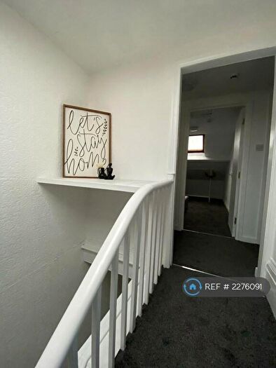 2 Bedroom Flat To Rent In Argyle Square, Sunderland, SR2