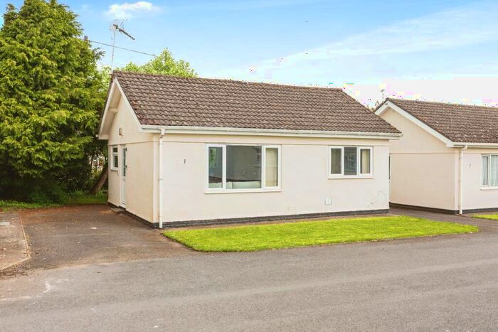 2 Bedroom Bungalow For Sale In Gower Holiday Village, Scurlage, Reynoldston, Swansea, SA3