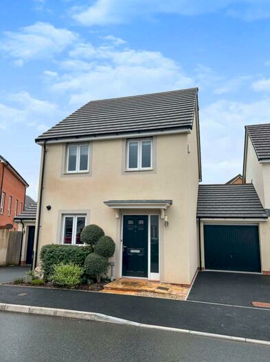 3 Bedroom House To Rent In Roundswell, EX31