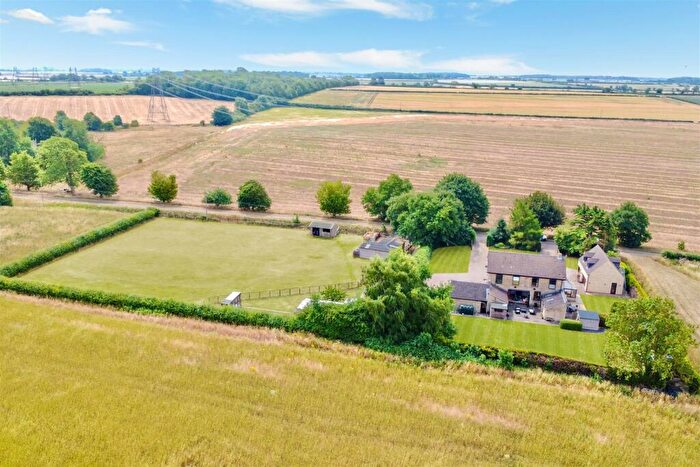 4 Bedroom Detached House For Sale In Brauncewell, NG34