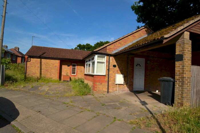 3 Bedroom Bungalow To Rent In Cowgate Road, Perivale, UB6