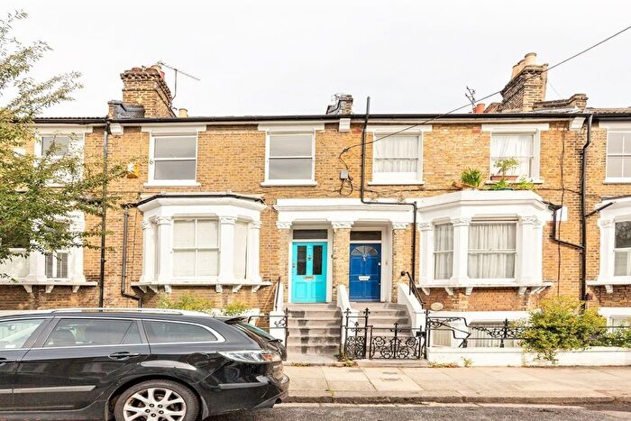 1 Bedroom Flat To Rent In Tabor Road, Hammersmith, W6