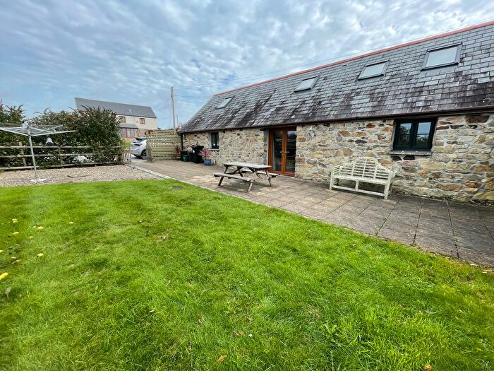 3 Bedroom Property To Rent In Treamble, Truro, TR4