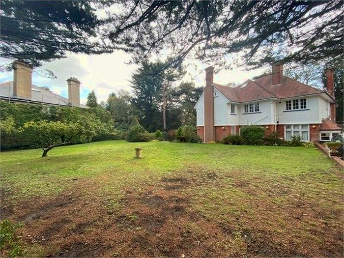 2 Bedroom Flat To Rent In Brunstead Road, Westbourne, BH12