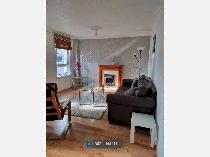 3 Bedroom Flat To Rent In Tyne Court, Haddington, EH41