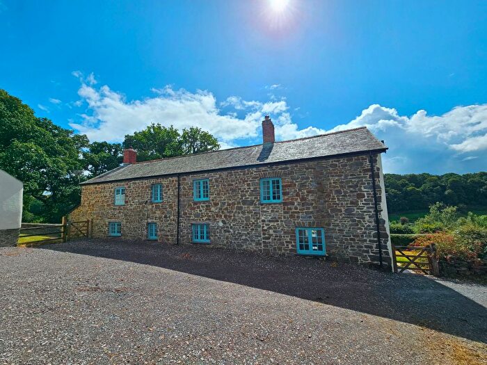 4 Bedroom Detached House To Rent In New Barn Farm, Kings Nympton, Umberleigh, EX37