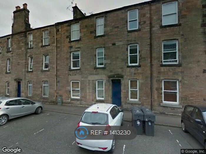 2 Bedroom Flat To Rent In Bruce Street, Stirling, FK8