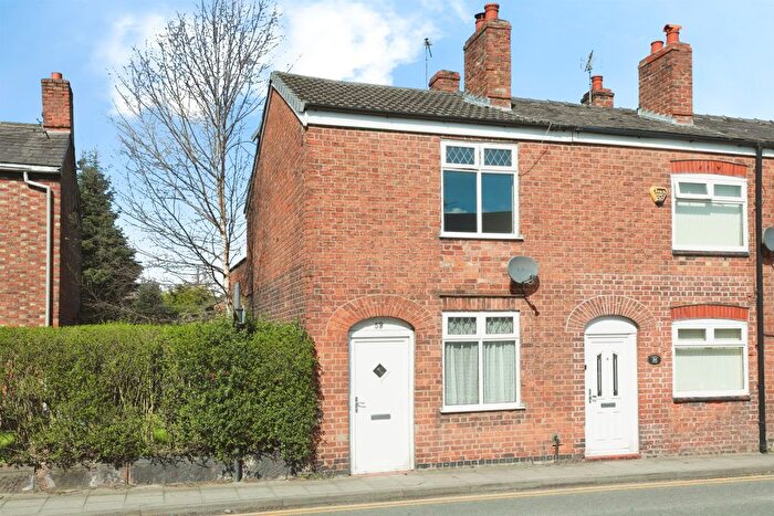 2 Bedroom Cottage For Sale In Chester Road, Northwich, CW8