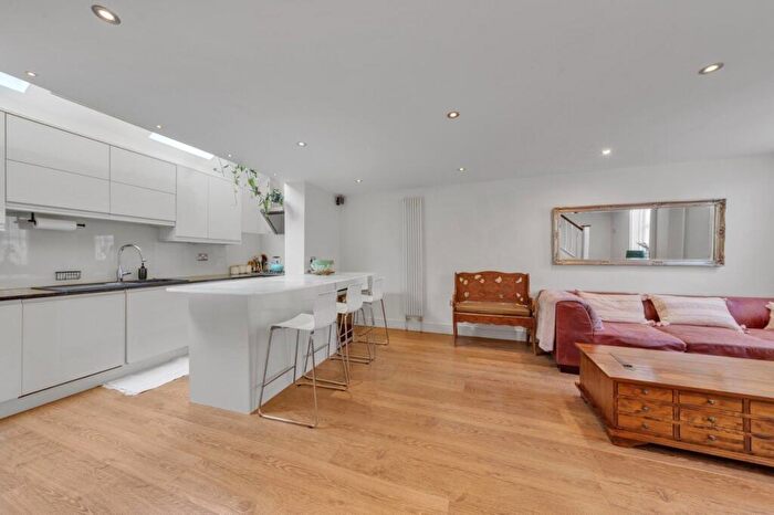 2 Bedroom Flat To Rent In Mildrose Court, - Malvern Mews, NW6
