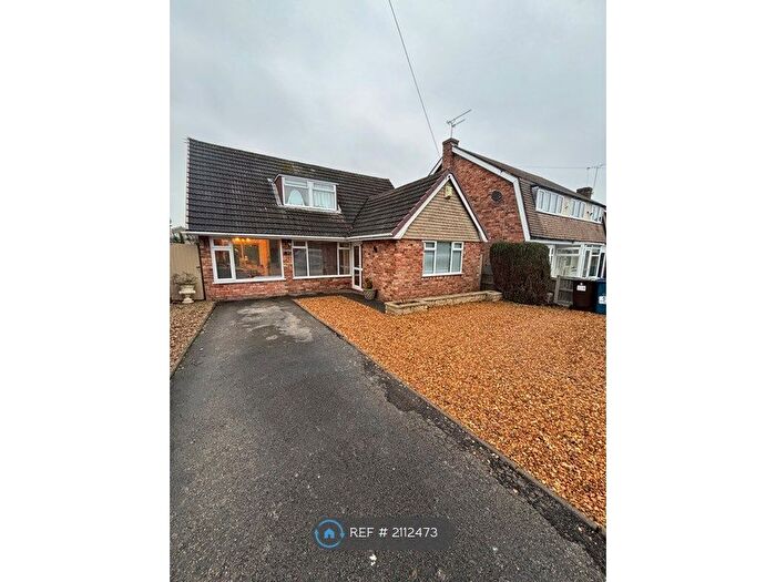 3 Bedroom Detached House To Rent In Burton Manor Road, Stafford, ST17