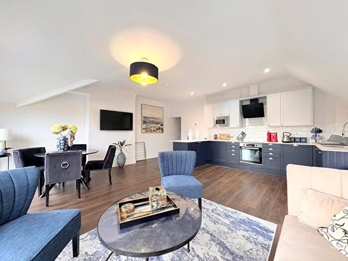 1 Bedroom Apartment To Rent In Allerton Road, Mossley Hill, Liverpool, Merseyside, L18