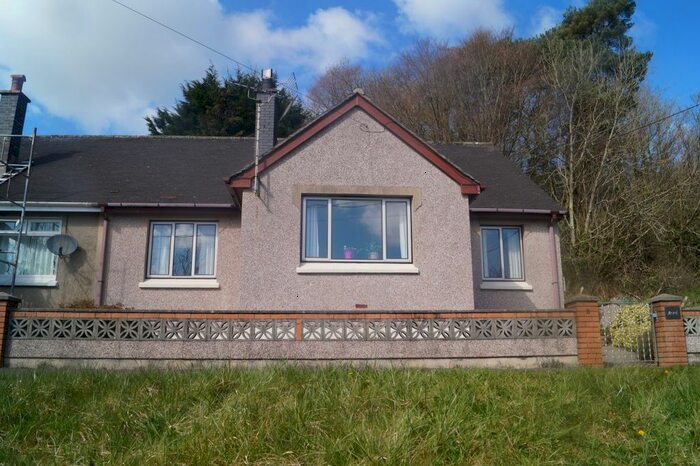 3 Bedroom Semi-Detached Bungalow For Sale In Llandyfriog, Newcastle Emlyn, Ceredigion, Hd, SA38