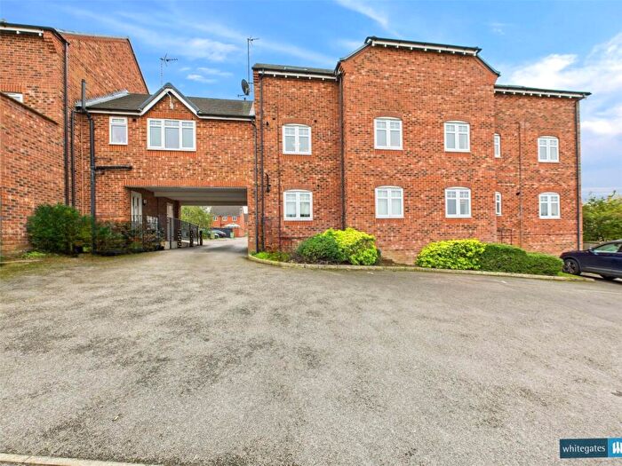 2 Bedroom Apartment For Sale In Bracken Way, Harworth, Doncaster, Nottinghamshire, DN11